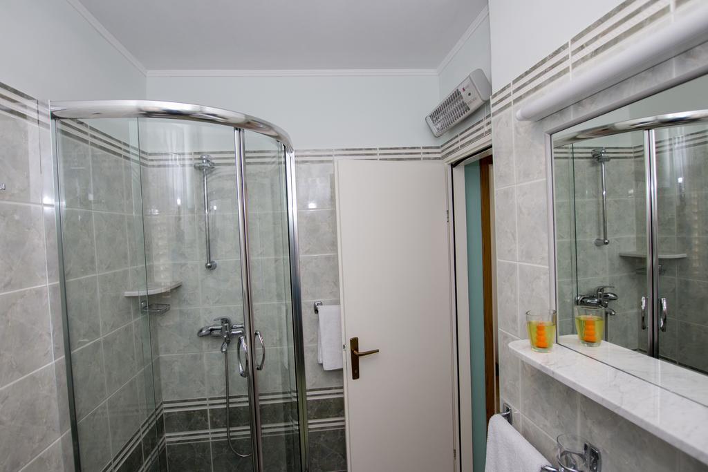 Radovcic Apartments And Rooms Trsteno Eksteriør bilde